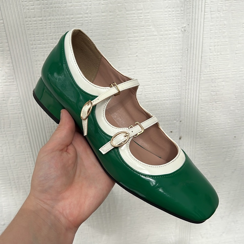 Green and White Mary Jane Shoes - Picture 5 of 6